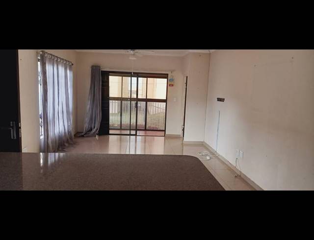 3 BEDROOM APARTMENT FOR SALE IN WINKLESPRUIT